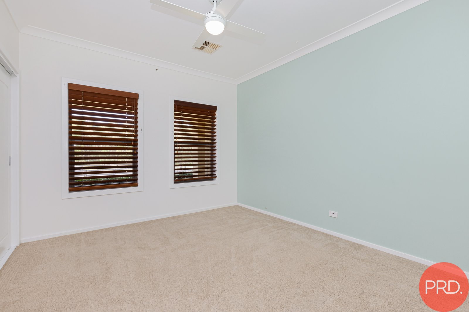 116 Reflection Drive LOUTH PARK 15