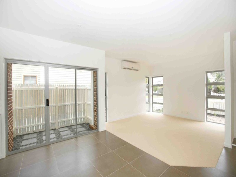 Gallery: 1/16 Robbs Street