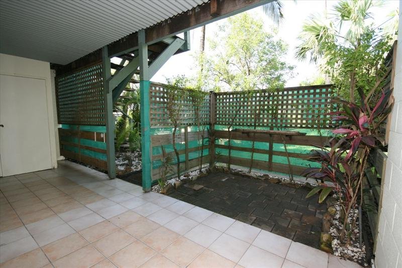 11/6 Saint Martins Lane CANNONVALE 3
