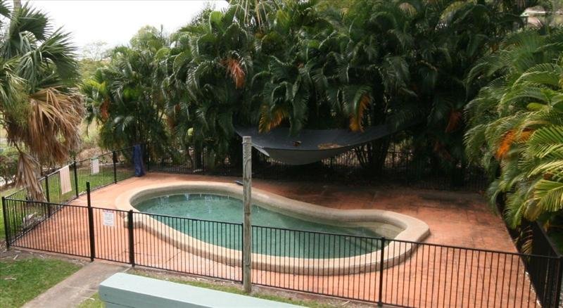 11/6 Saint Martins Lane CANNONVALE 4