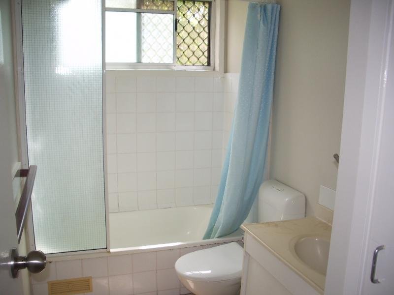 11/6 Saint Martins Lane CANNONVALE 5