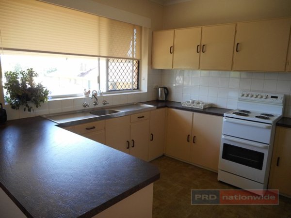 116 Simpson Street TUMUT 2