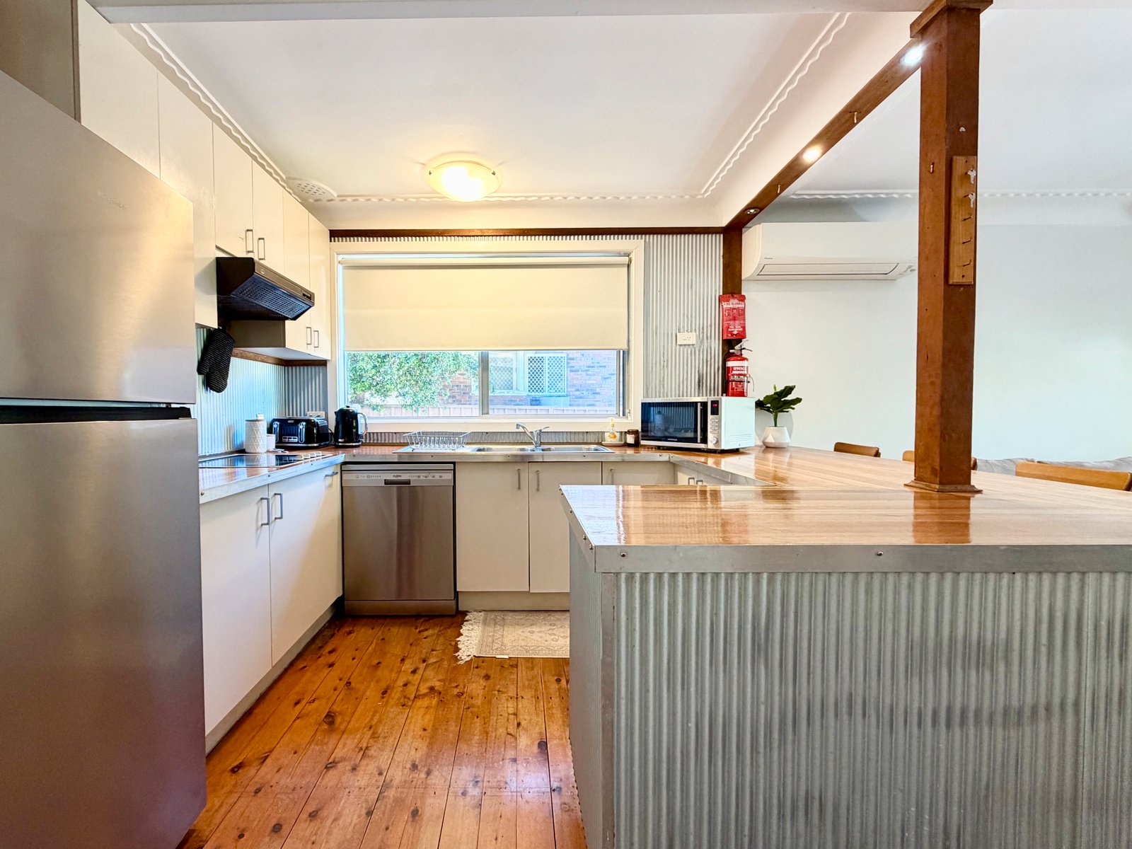 116 Stockton Street NELSON BAY 9