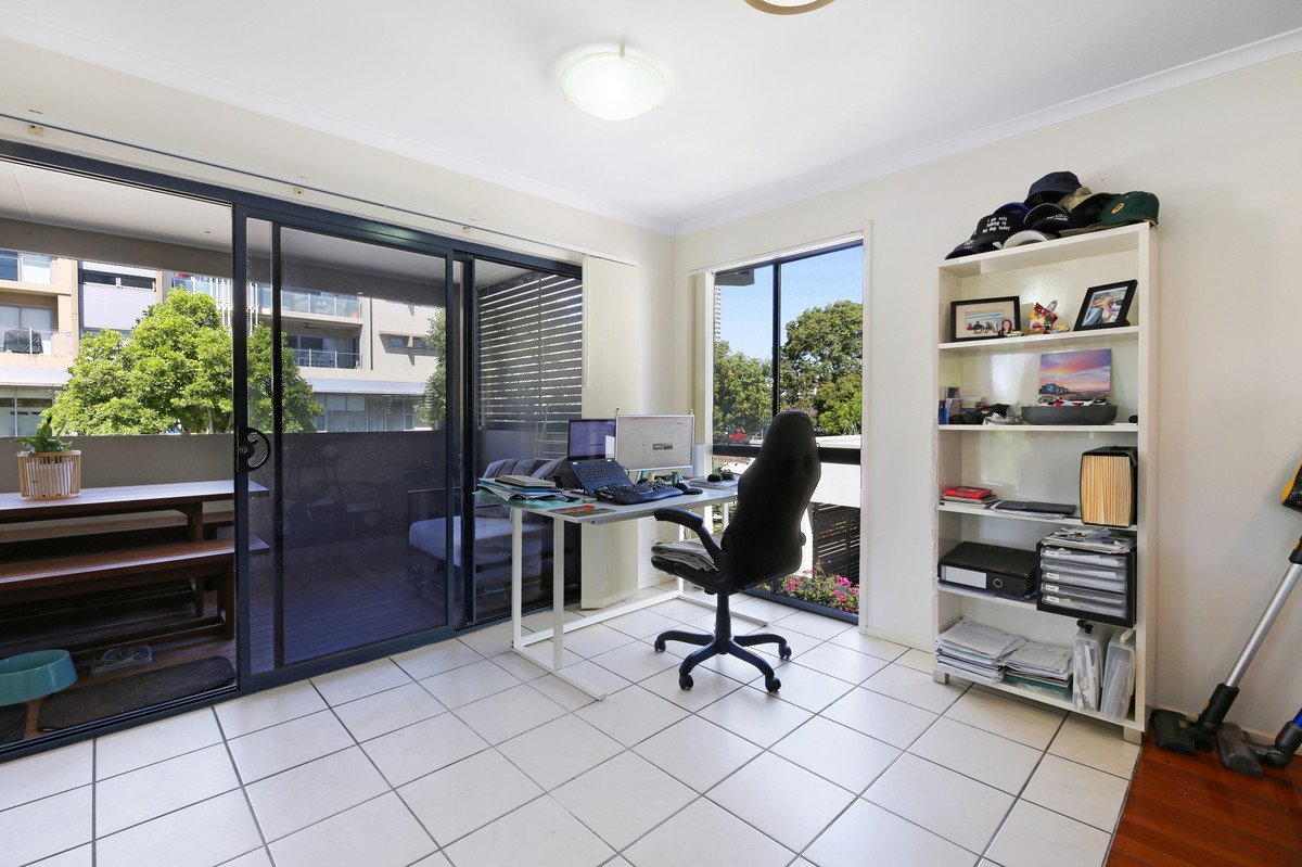 1/16 Sunshine Parade MIAMI 7