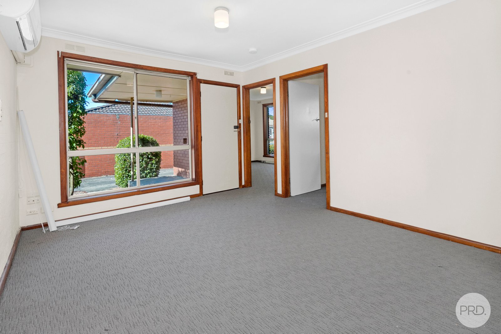 1/16 Symons Street WENDOUREE 2