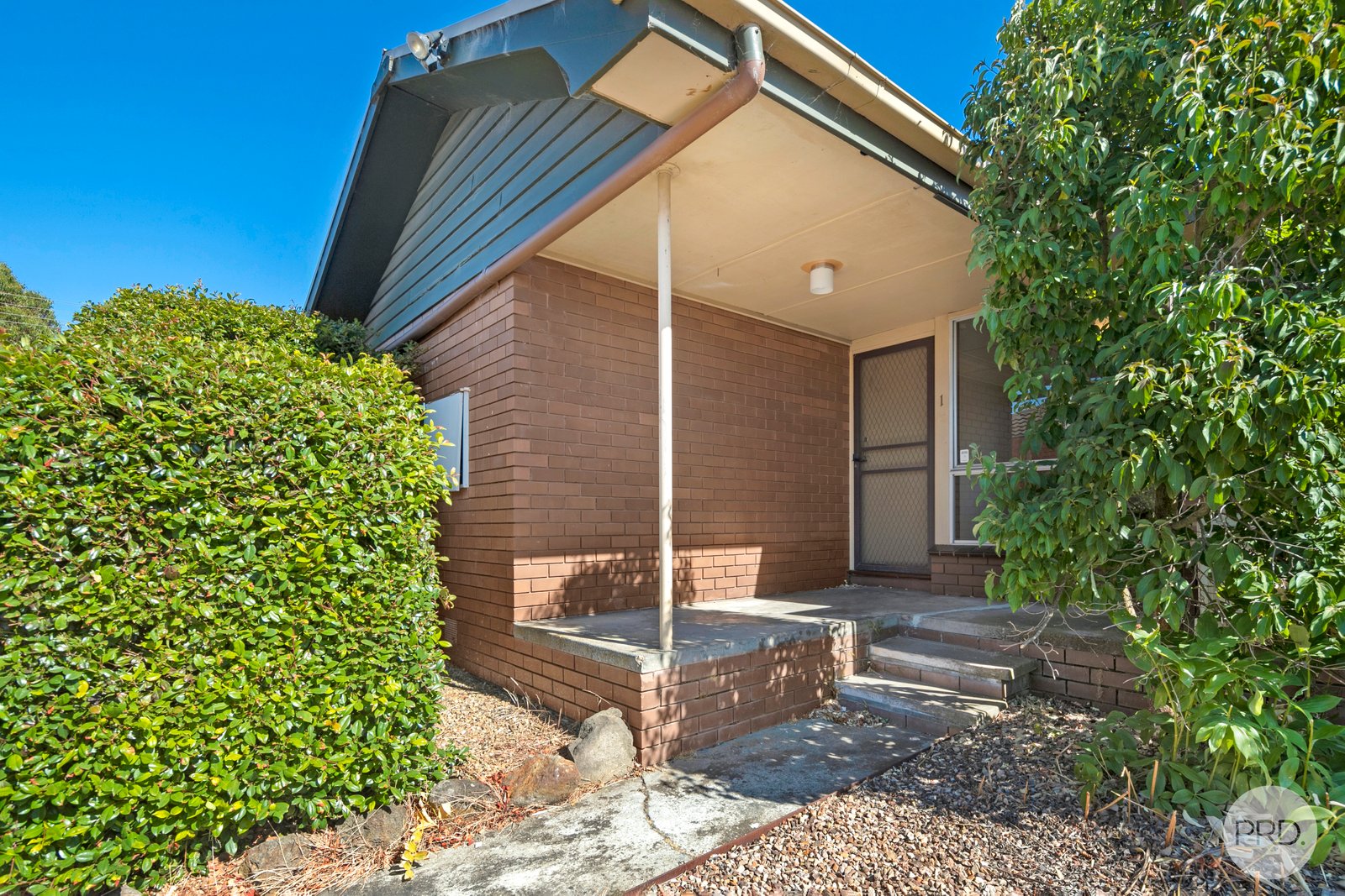 1/16 Symons Street WENDOUREE 8