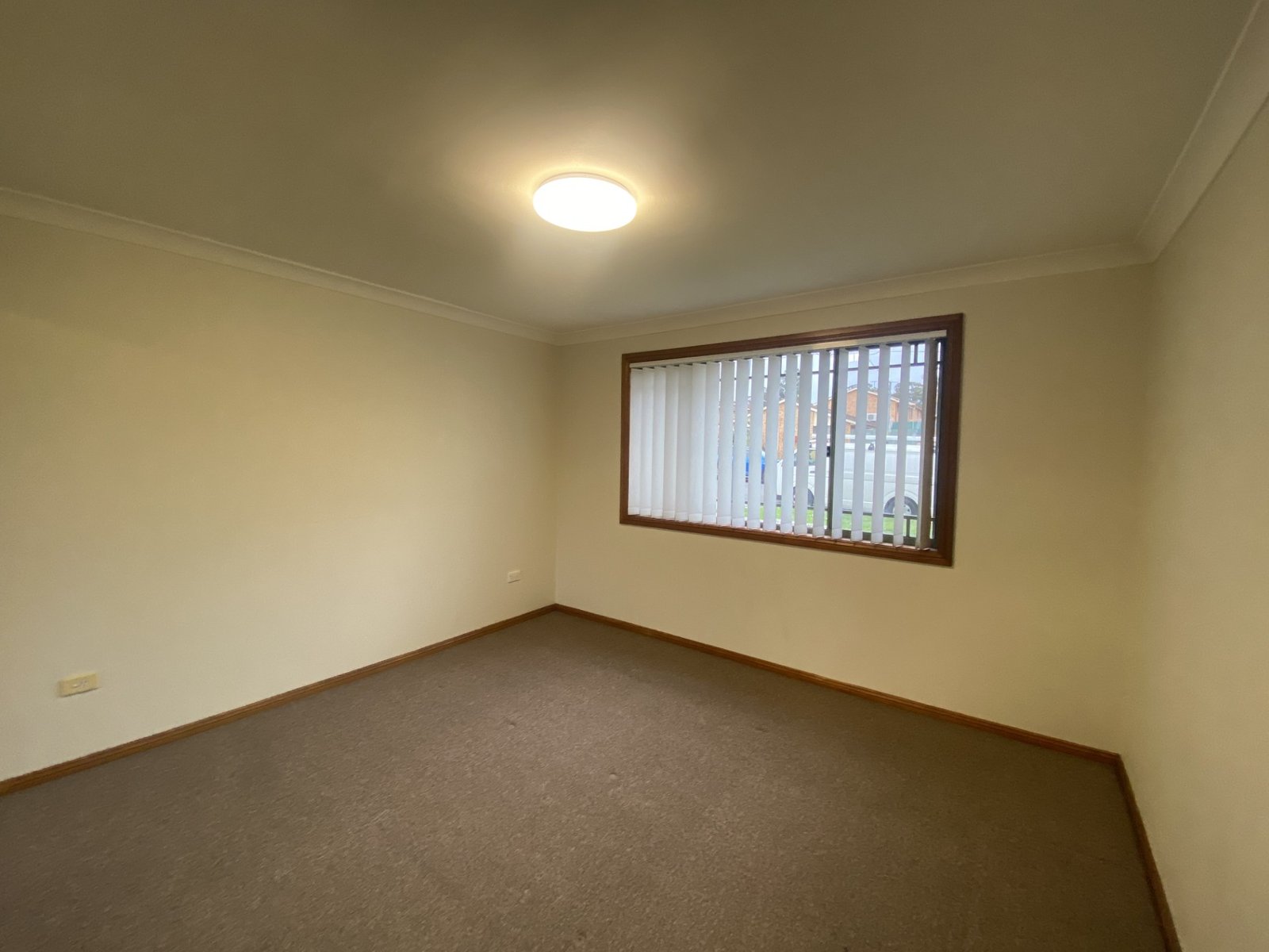 1/16 Thelma Street LURNEA 3