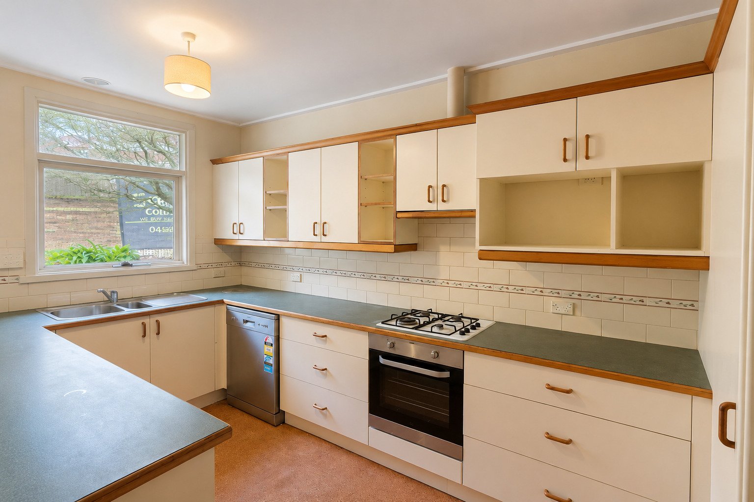 Gallery: 116 Warrigal Road Road