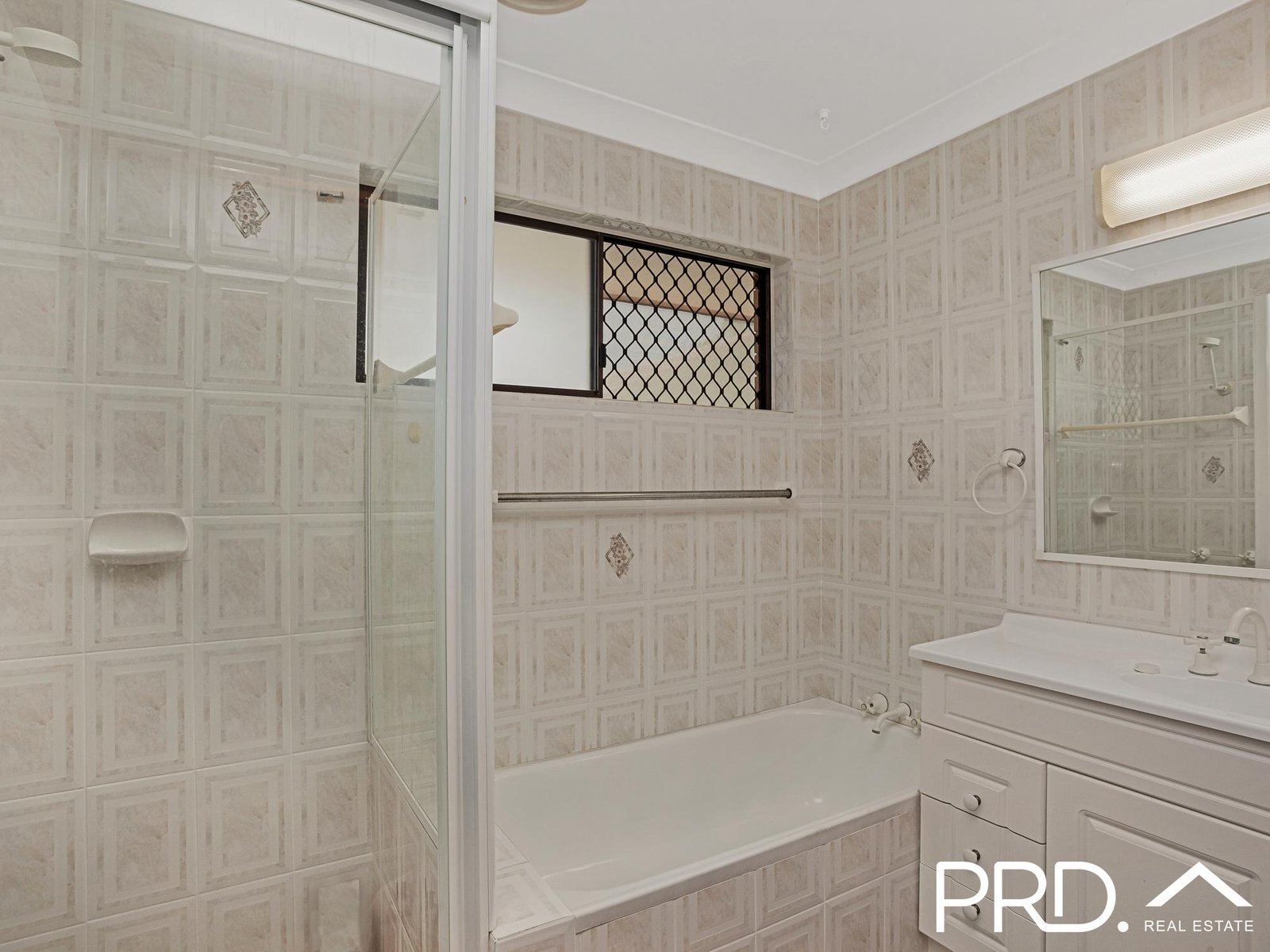 1/16 Wildwood Court SURFERS PARADISE 3