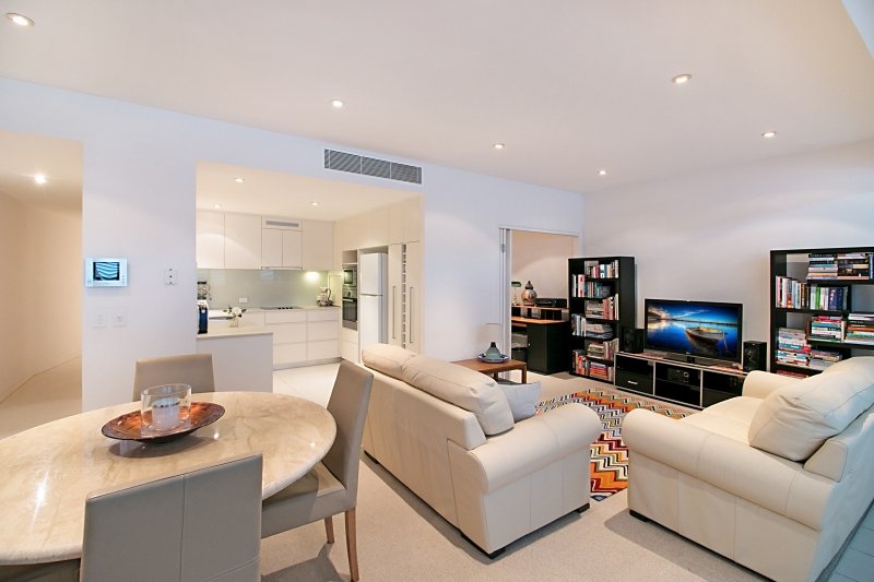 11/60 Marine Parade KINGSCLIFF 1