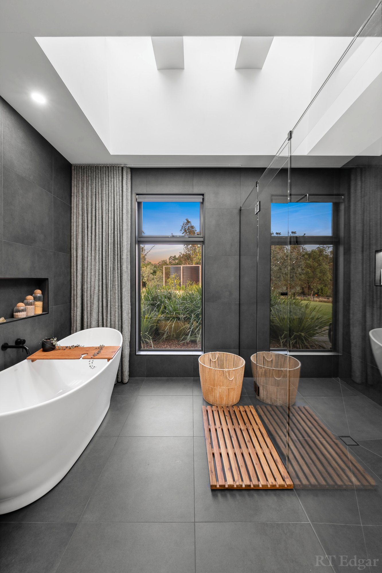 Real Estate and Property in 1161-1169 Bellarine Highway, Wallington, VIC