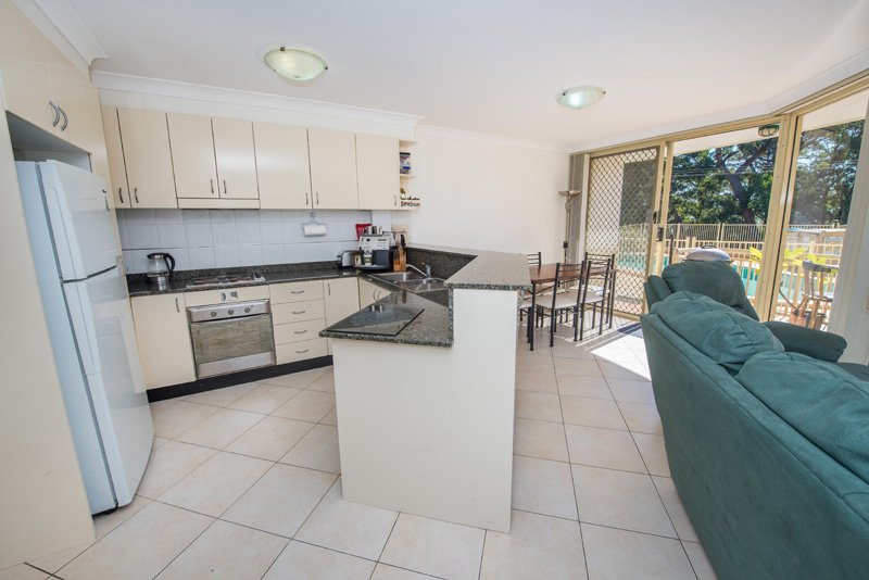 1/161 Bagnall Beach Road CORLETTE 2