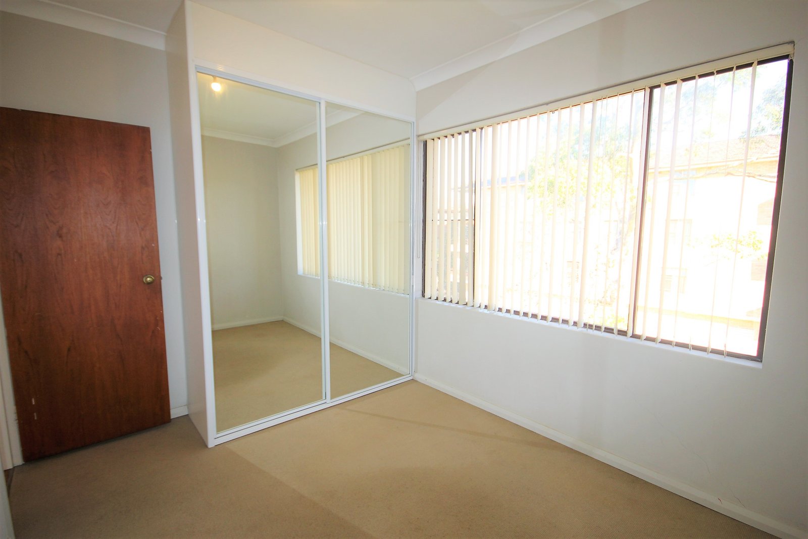 11/61 Warialda Street KOGARAH 6