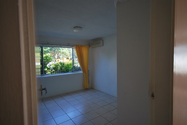 1/162 The Esplanade BURLEIGH HEADS 7