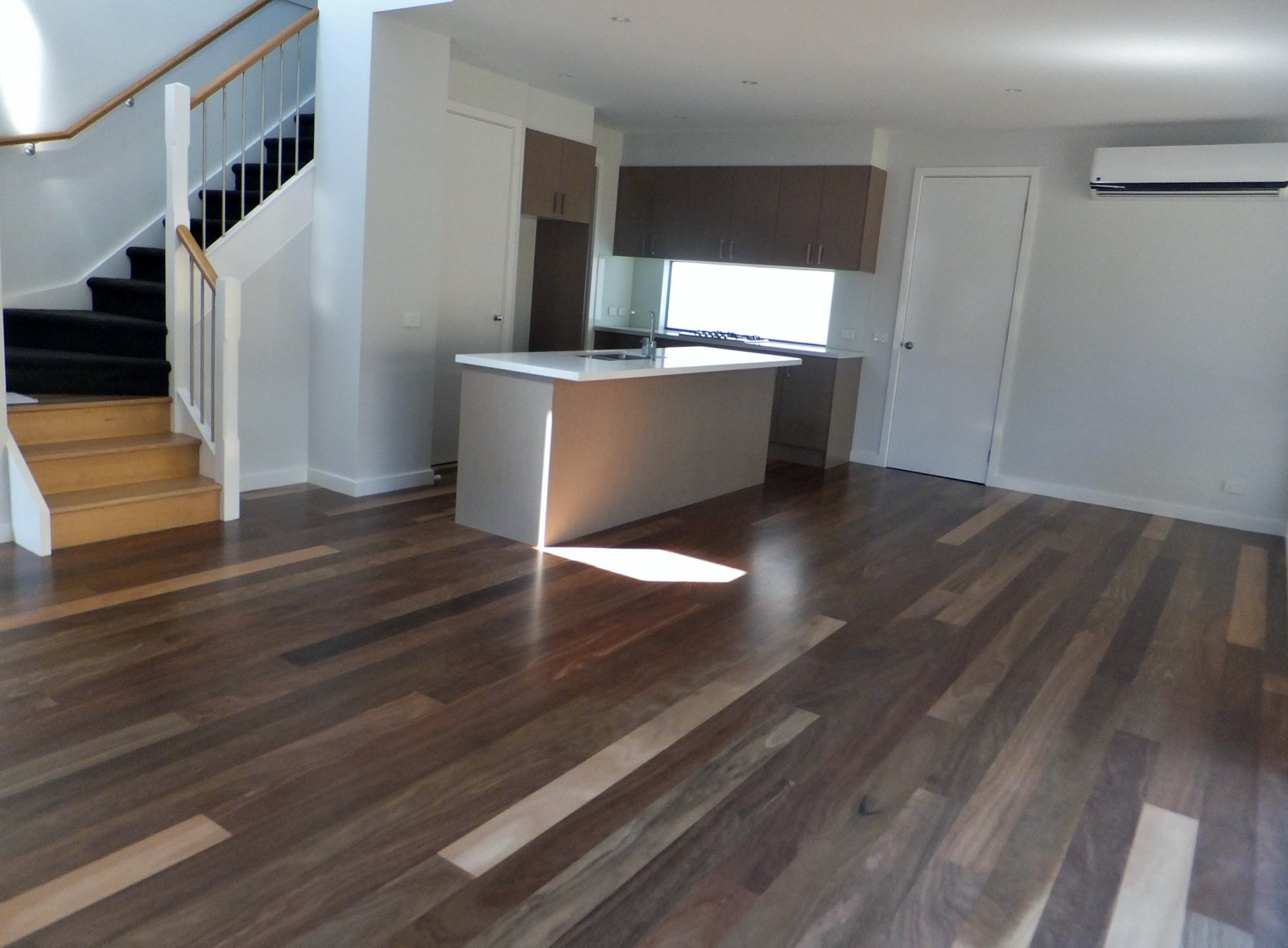 Gallery: 1/1622 Dandenong Road