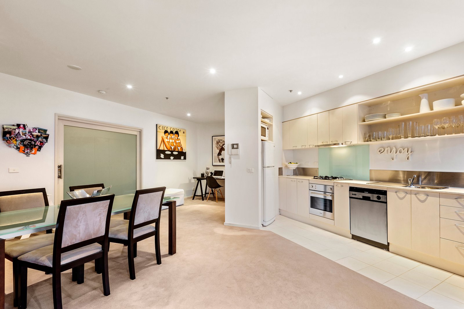 Gallery: 116/3-7 Alma Road