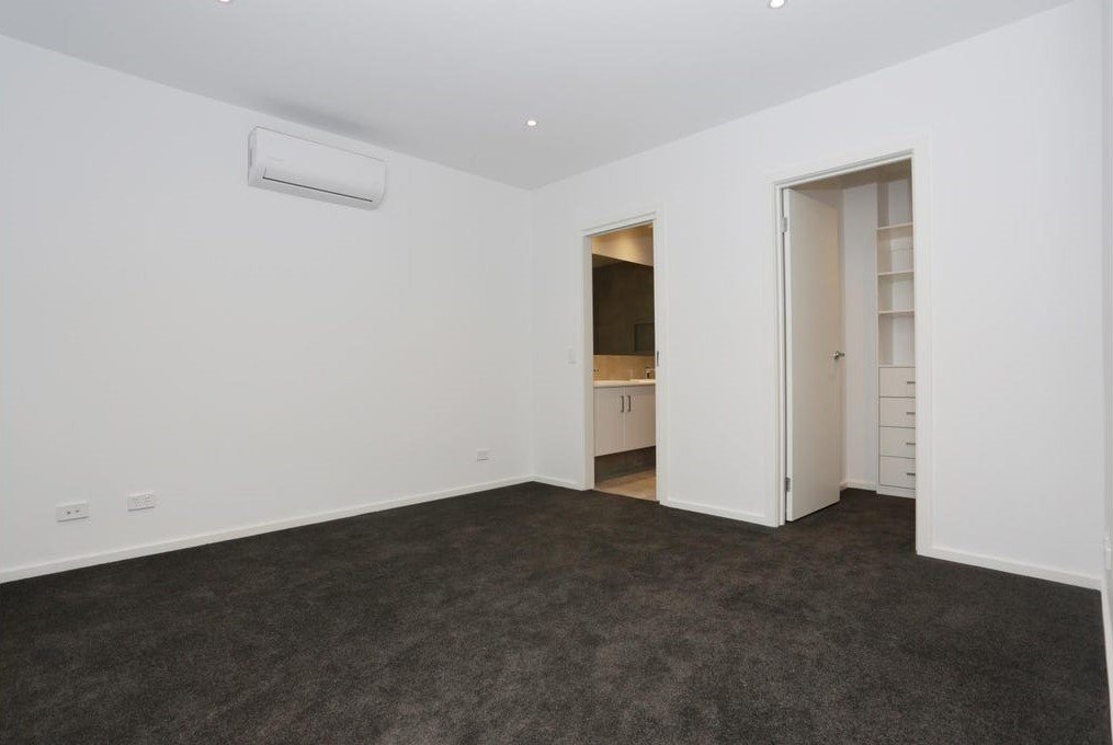 Gallery: 1/163 Lower Dandenong Road