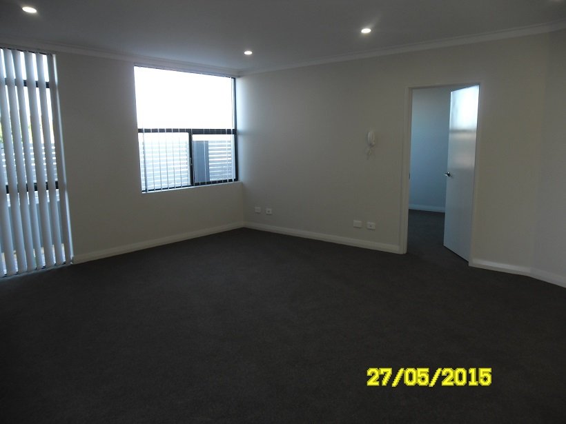 11/63 Mariposa Gardens SUCCESS 4