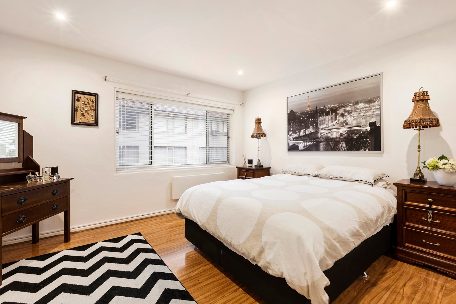 Gallery: 11/64 Alma Road