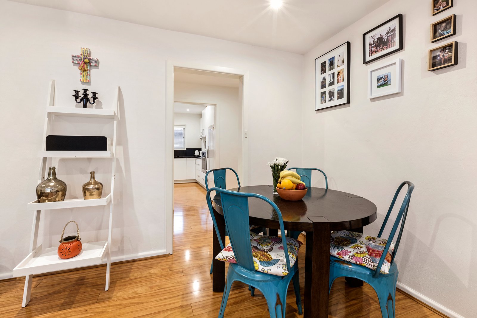 Gallery: 11/64 Alma Road