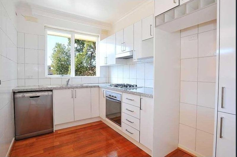 Gallery: 11/64 Hotham Street