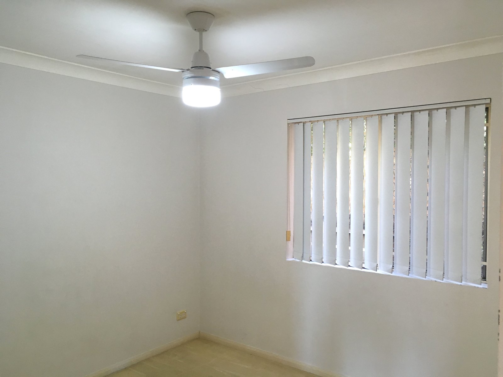 1/164 Stafford Road KEDRON 7