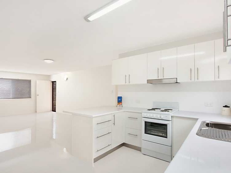 1/166 Marine Parade KINGSCLIFF 1