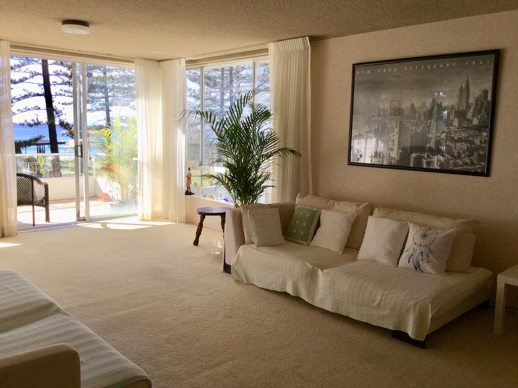 1/166 The Esplanade BURLEIGH HEADS 2