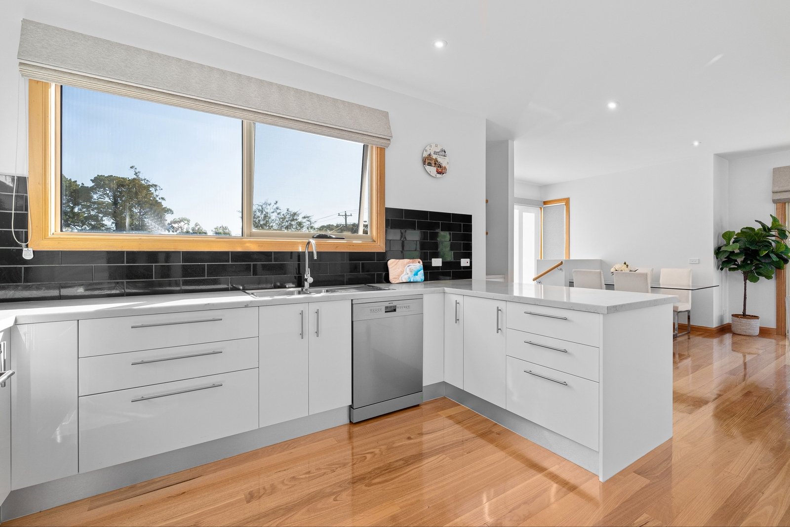 Real Estate and Property in 1/1669 Point Nepean Road, Capel Sound, VIC