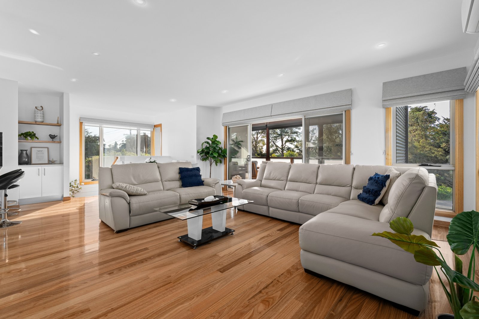 Real Estate and Property in 1/1669 Point Nepean Road, Capel Sound, VIC