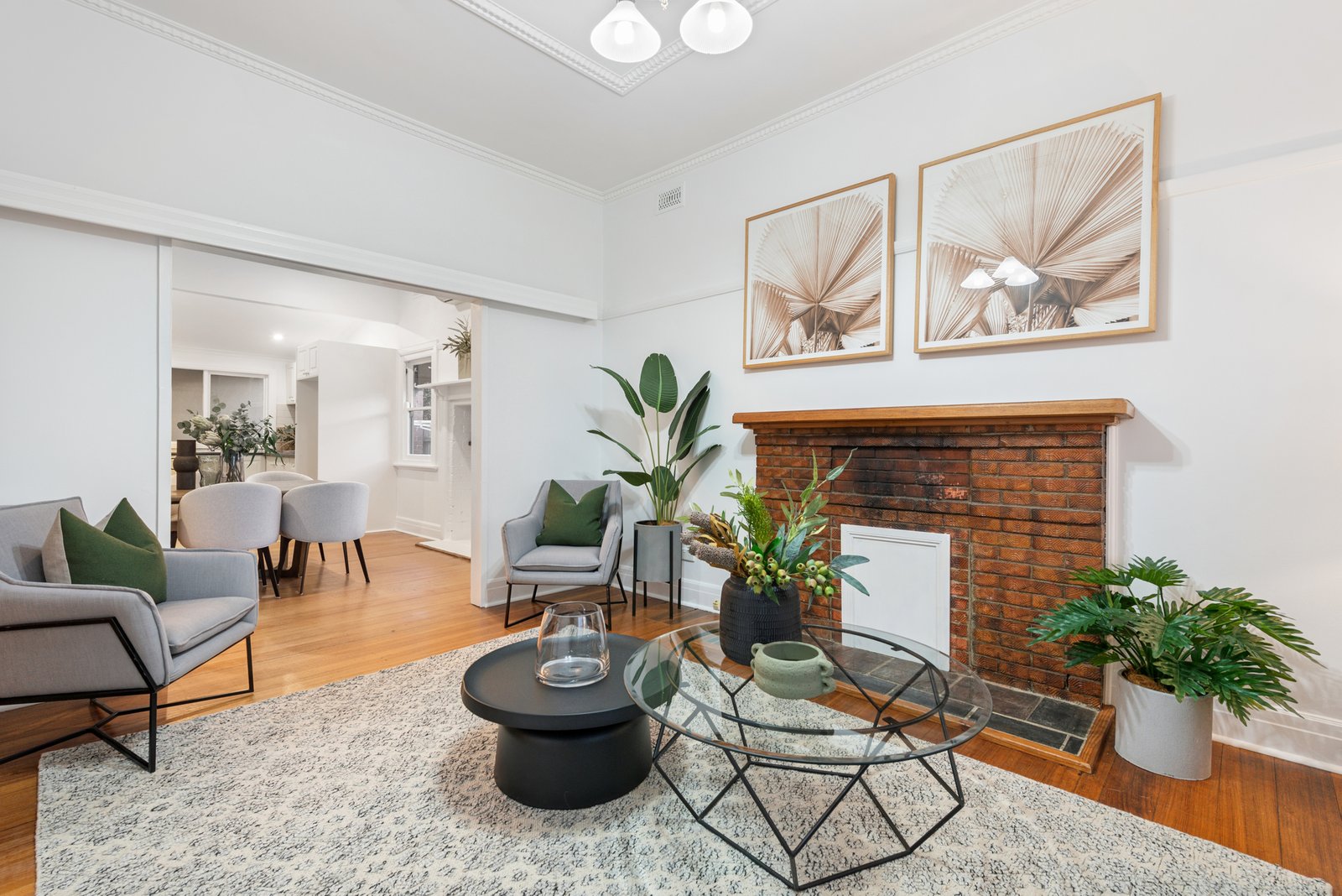 Gallery: 1/168 Centre Dandenong Road