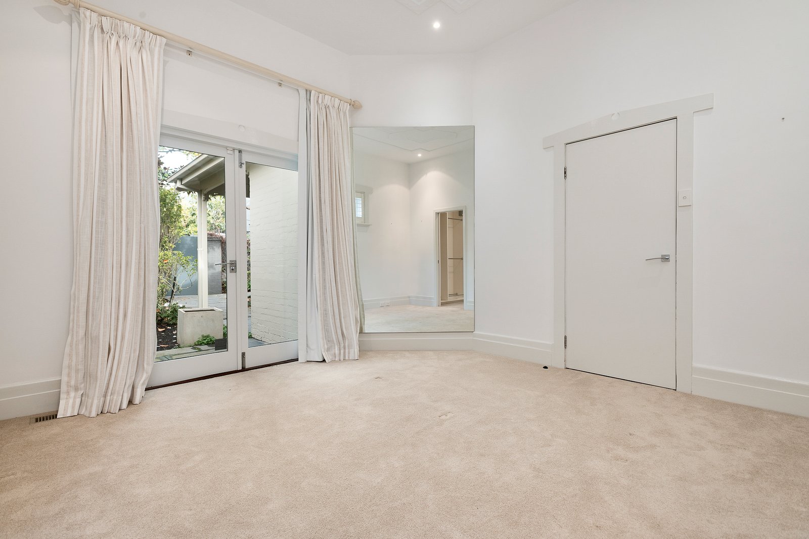 Real Estate and Property in 1169 Malvern Road, Malvern, VIC