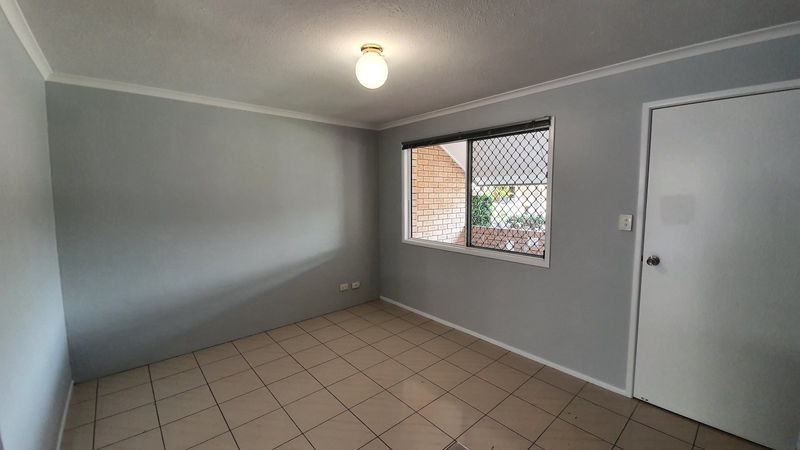1/169 Shute Harbour Road CANNONVALE 8