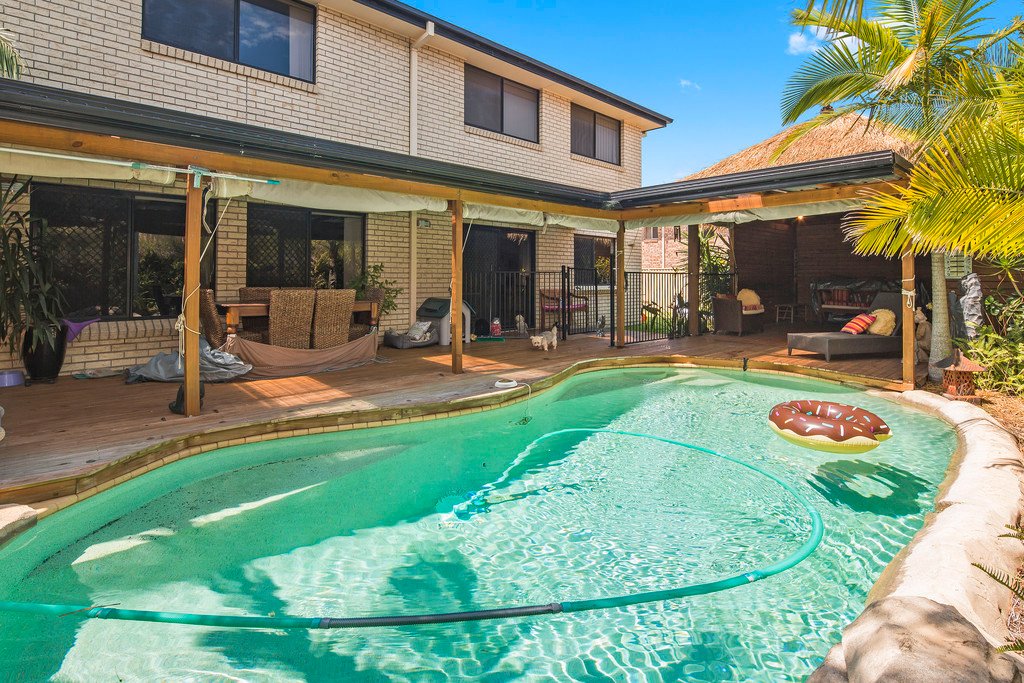 117 Crestwood Drive MOLENDINAR 16