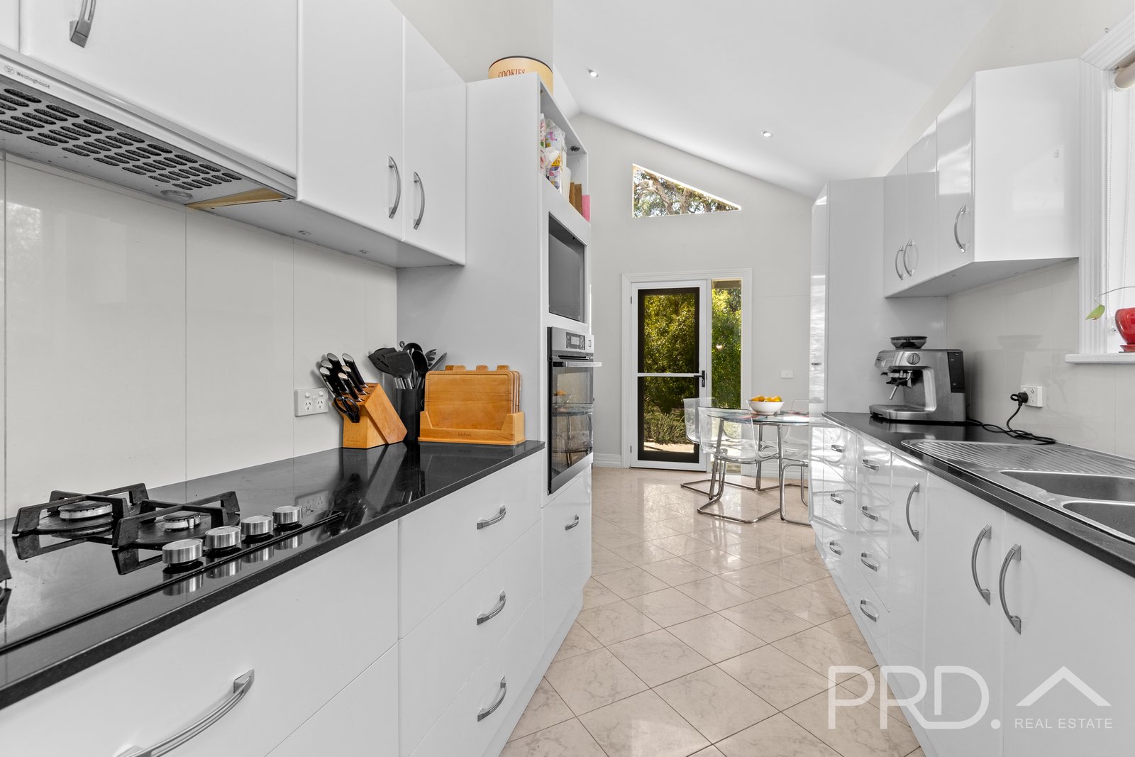 117 Currawong Road TUMUT 7