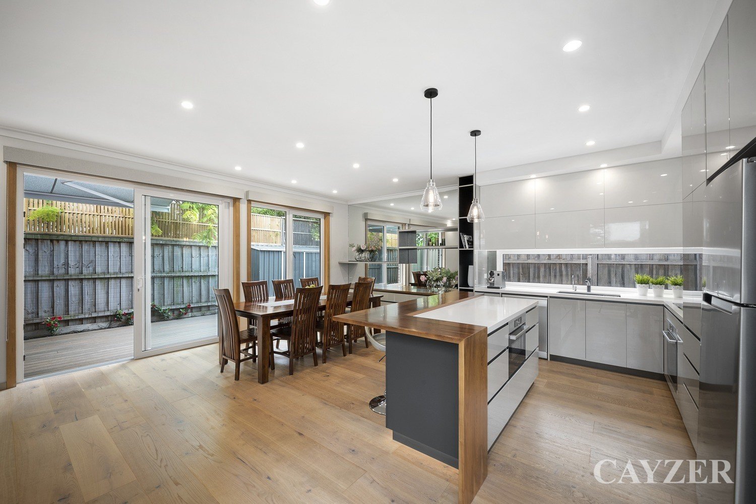Gallery: 117 Dunstan Parade