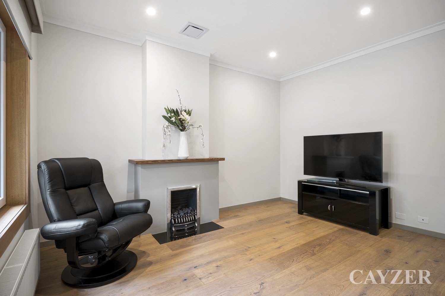 Gallery: 117 Dunstan Parade