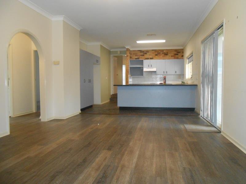 117 Edward Street TAMWORTH 2