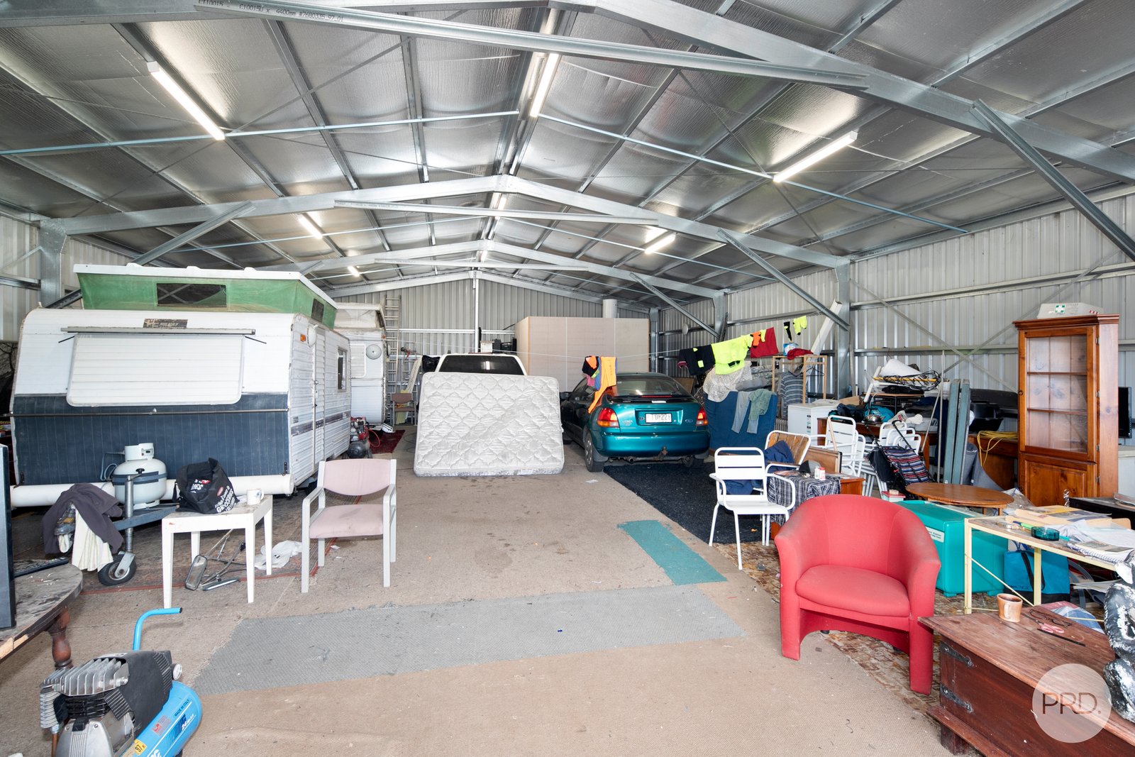 117 Elsworth Street East  CANADIAN 4