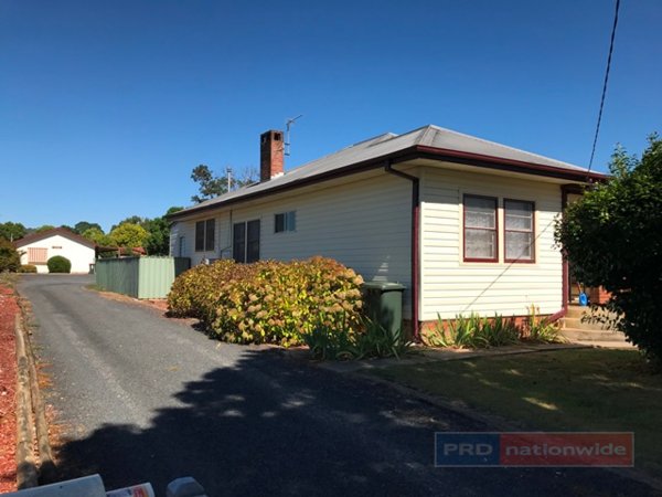 117 Fitzroy Street TUMUT 9