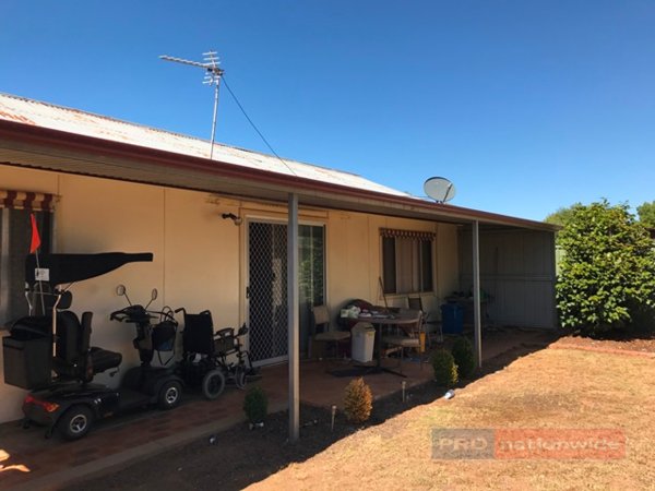 117 Fitzroy Street TUMUT 12