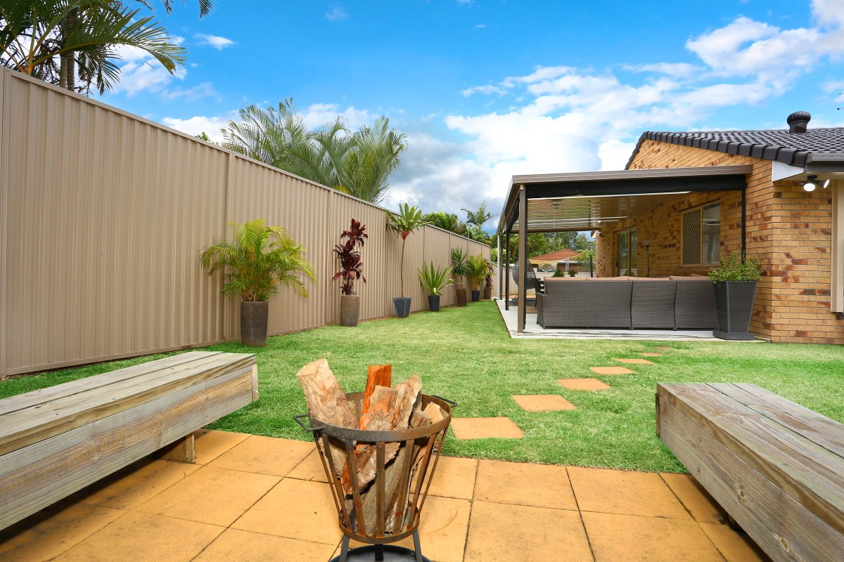 1/17 Galloway Drive ASHMORE 3