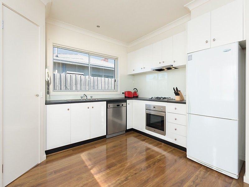Gallery: 1/17 Godfrey Street