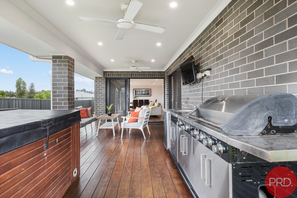 117 Grand Parade RUTHERFORD 19