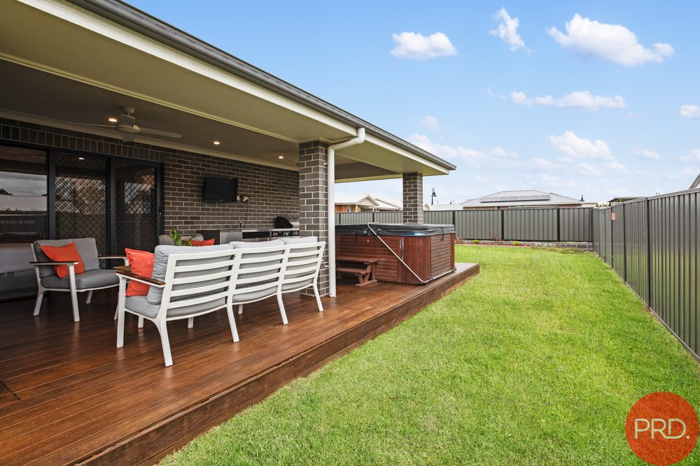 117 Grand Parade RUTHERFORD 22