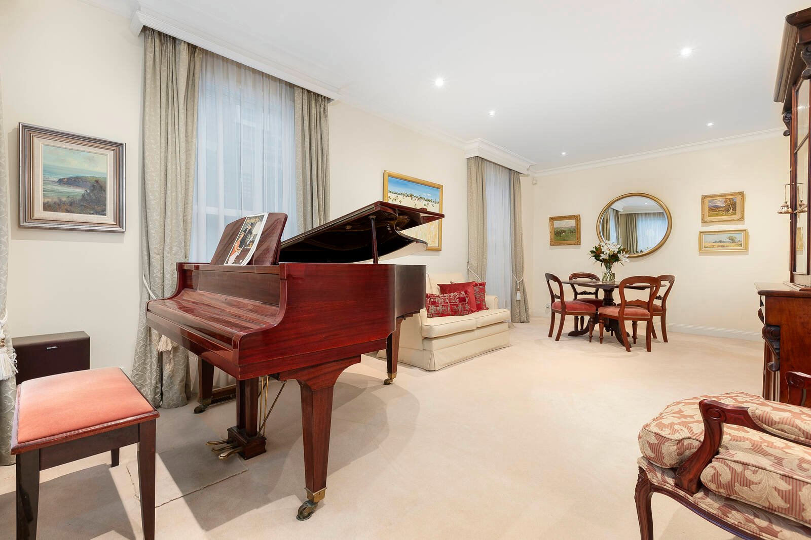 Real Estate and Property in 1/17 Hedgeley Avenue, Malvern East, VIC