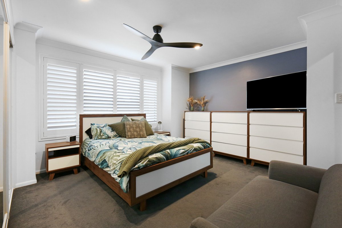 117 Honeyeater Drive Burleigh Waters 11