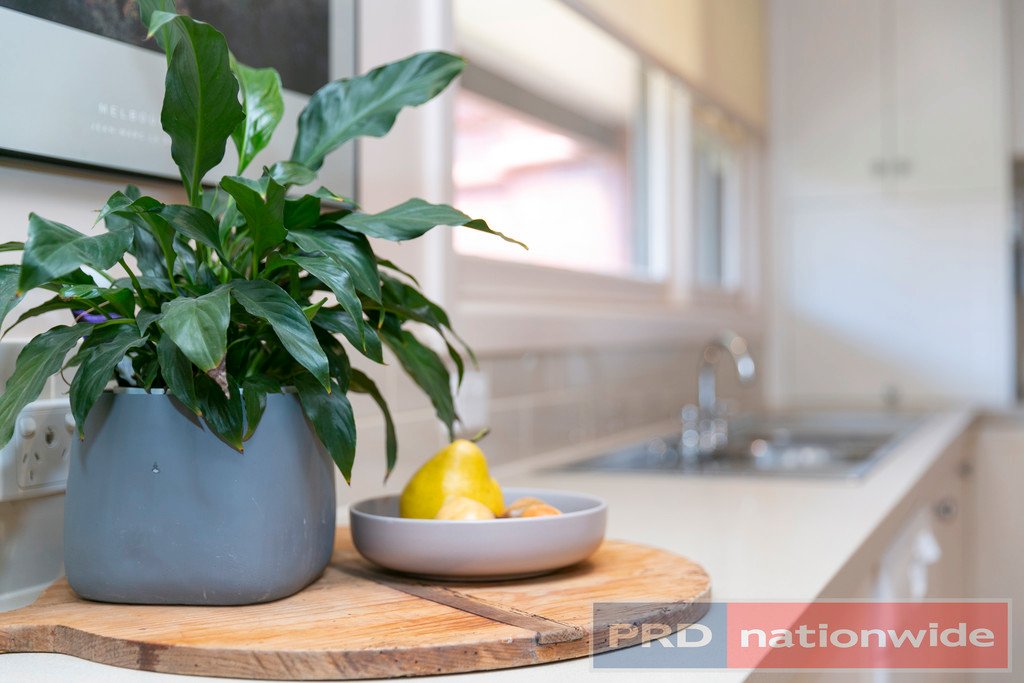 117 Lexton Street LAKE WENDOUREE 13