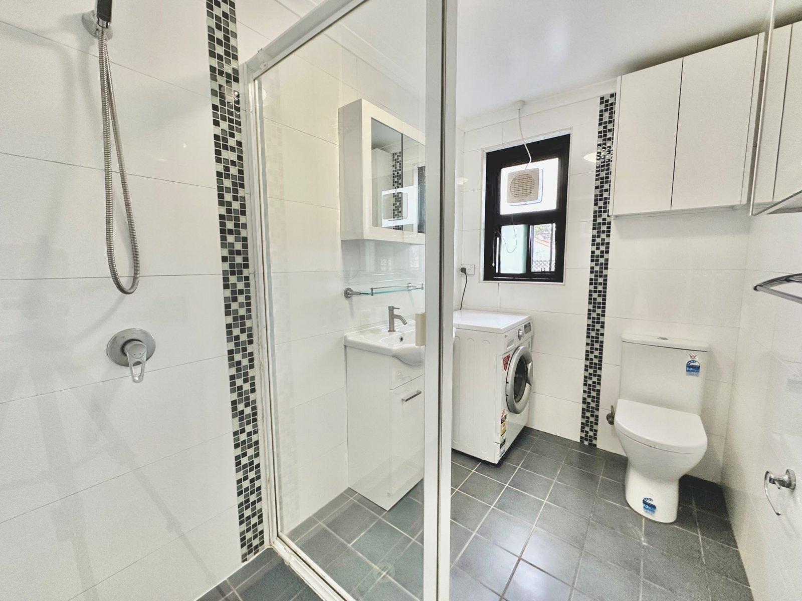 1/17 Templeman Crescent HILLSDALE 7