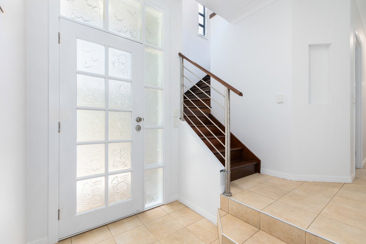 1/17 Twenty Seventh Avenue Palm Beach 15